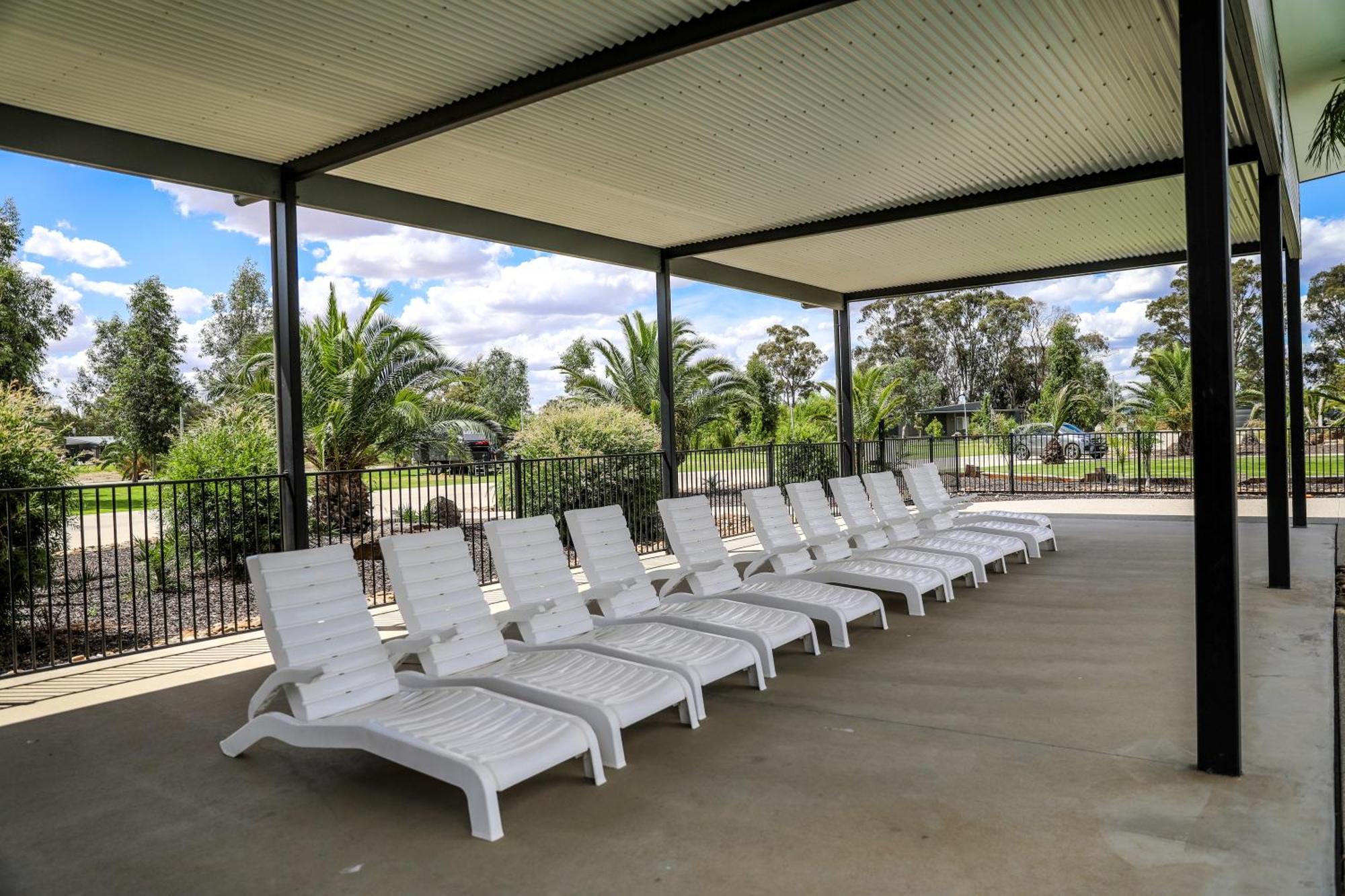 Discovery Parks - Moama Waters Buitenkant foto