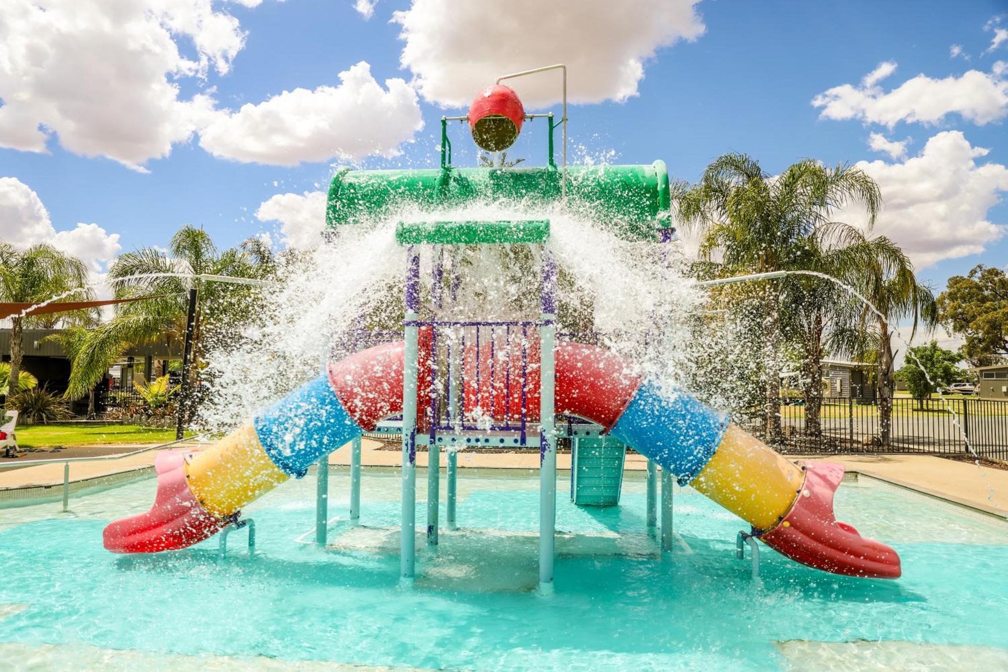 Discovery Parks - Moama Waters Buitenkant foto