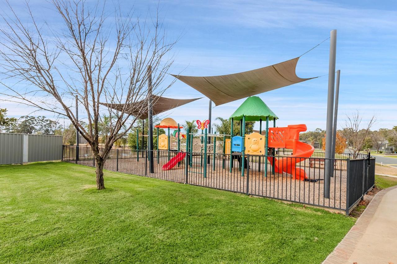 Discovery Parks - Moama Waters Buitenkant foto